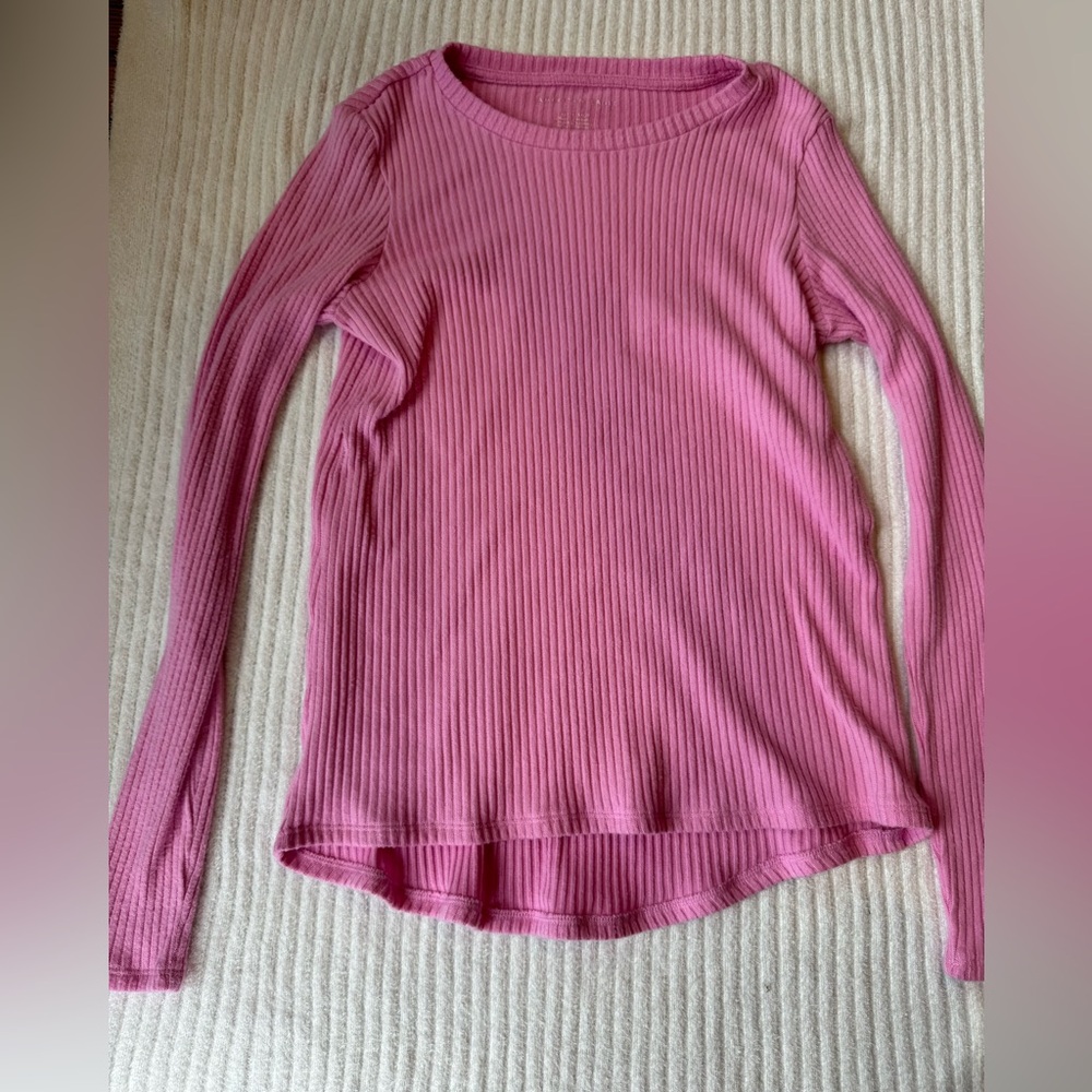 TWO NWOT American Eagle sweaters